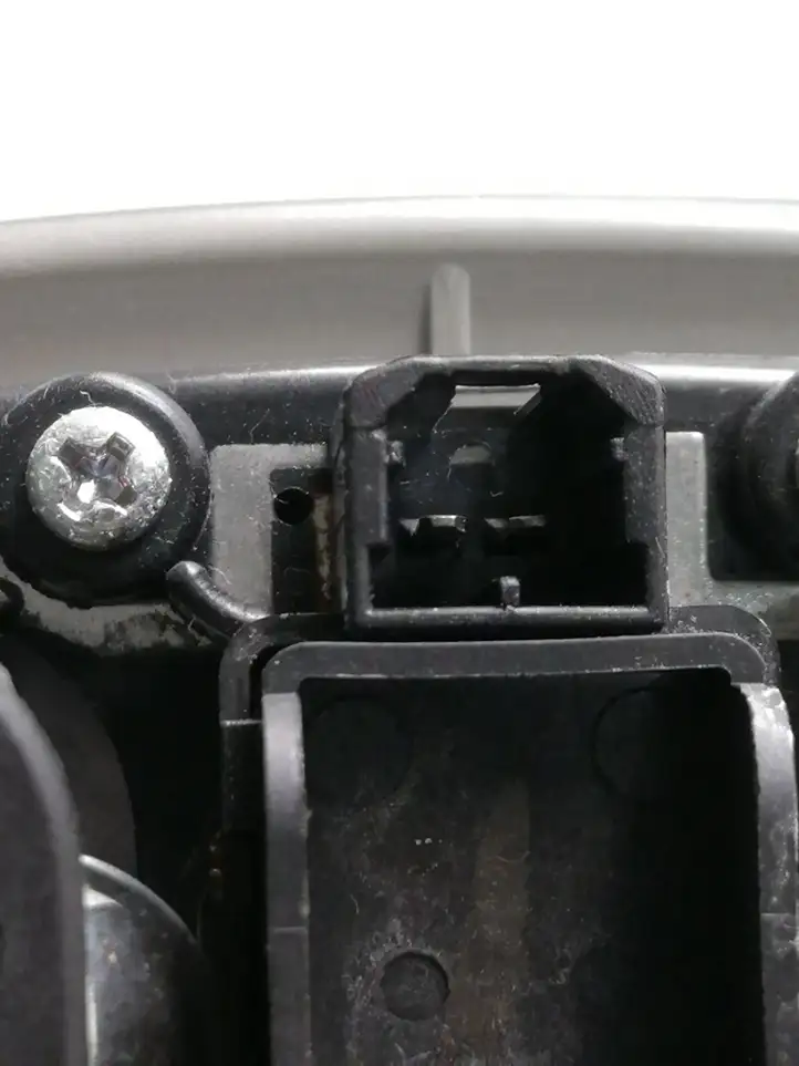 Hyundai Santa Fe (2005 - 2009) 928002BXXX Передняя подсветка — фото 3