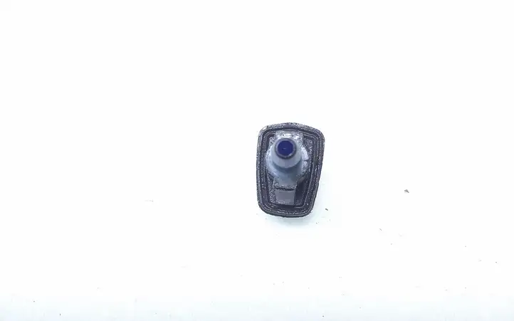 Hyundai Santa Fe (2005 - 2009) Форсунка омывателя лобового стекла — фото 3