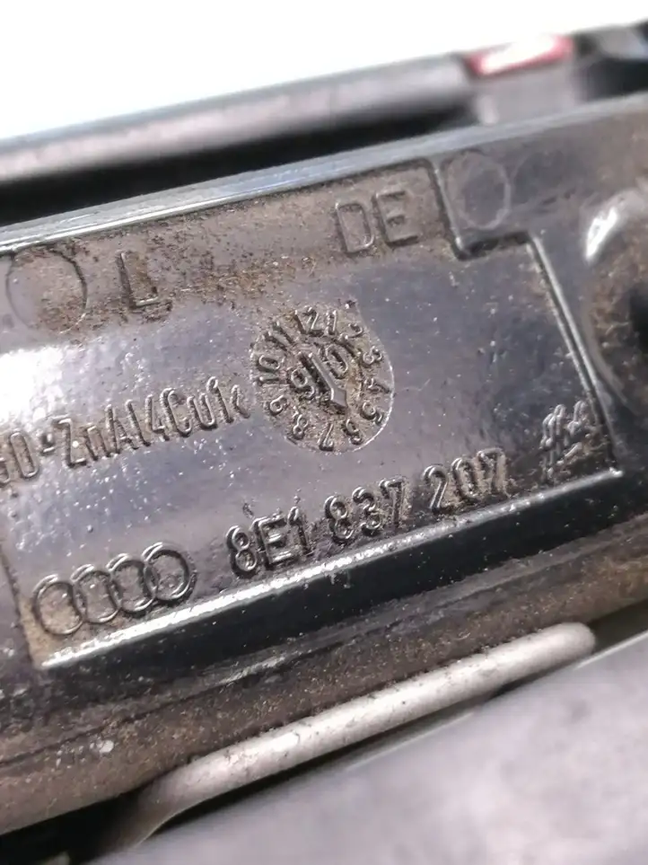 Audi A4 S4 B7 8E 8H (2004 - 2009) 8E1837207 Наружная ручка двери — фото 3