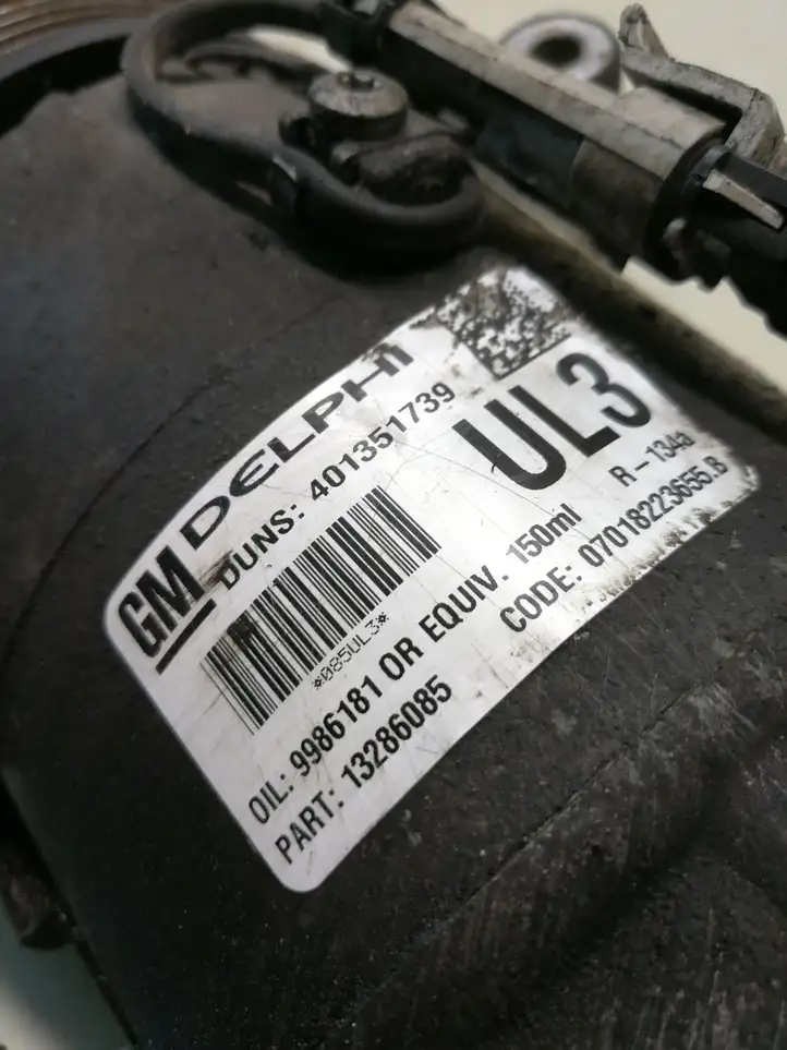 Opel Zafira B (2006 - 2008) 13286085 Компрессор (насос) кондиционера воздуха — фото 4