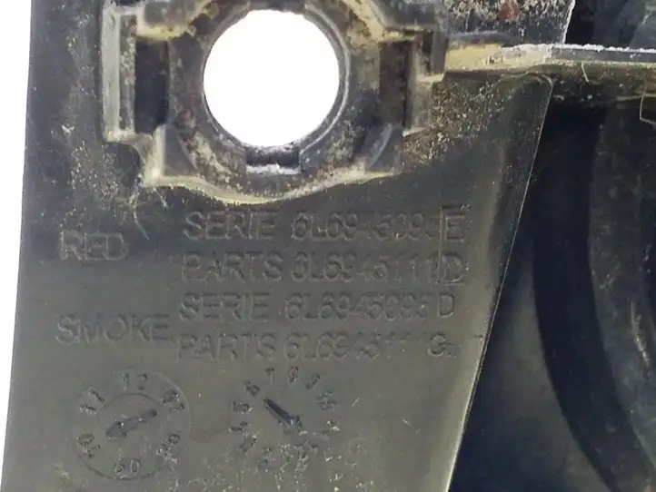 Seat Ibiza III (6L) (2002 - 2008) 6L6945095E Задний фонарь в кузове — фото 4