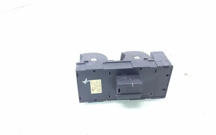 Audi A4 S4 B6 8E 8H (2000 - 2006) 8Z0959851D Кнопка стеклоподъемников — фото 2