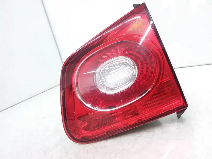 Volkswagen Tiguan (2007 - 2011) 5N0945094B Задний фонарь в крышке багажника — фото 4