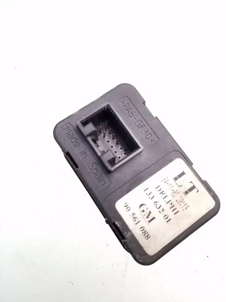 Opel Astra G (1998 - 2004) 13363201 Кнопка стеклоподъемников — фото 2