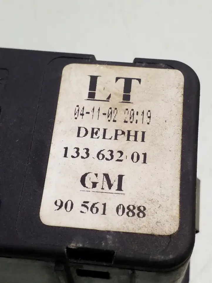 Opel Astra G (1998 - 2004) 13363201 Кнопка стеклоподъемников — фото 3