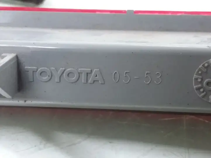Toyota Avensis T250 (2006 - 2009) 0553 Дополнительный стоп фонарь — фото 3