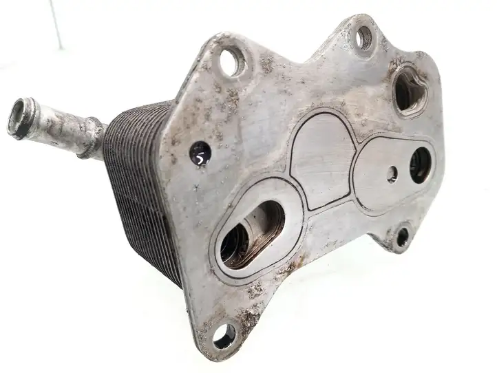 Audi A3/S3 8L (2000 - 2003) 06D117021C Кронштейн масляного фильтра — фото 2