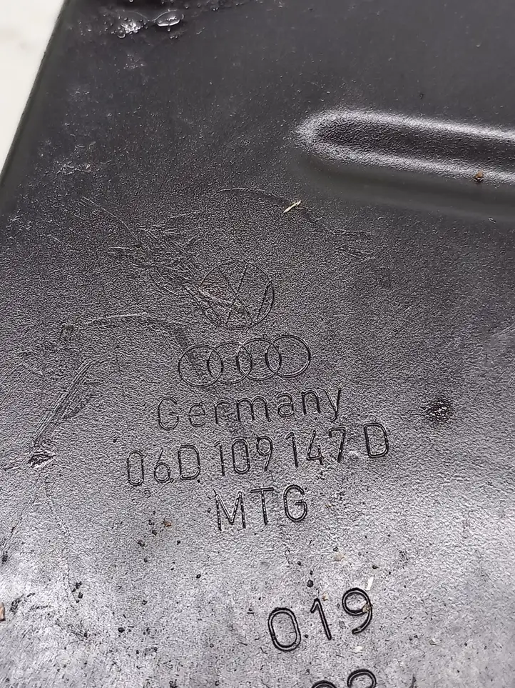 Audi A3/S3 8L (2000 - 2003) 06D109147D Защита ремня ГРМ — фото 3