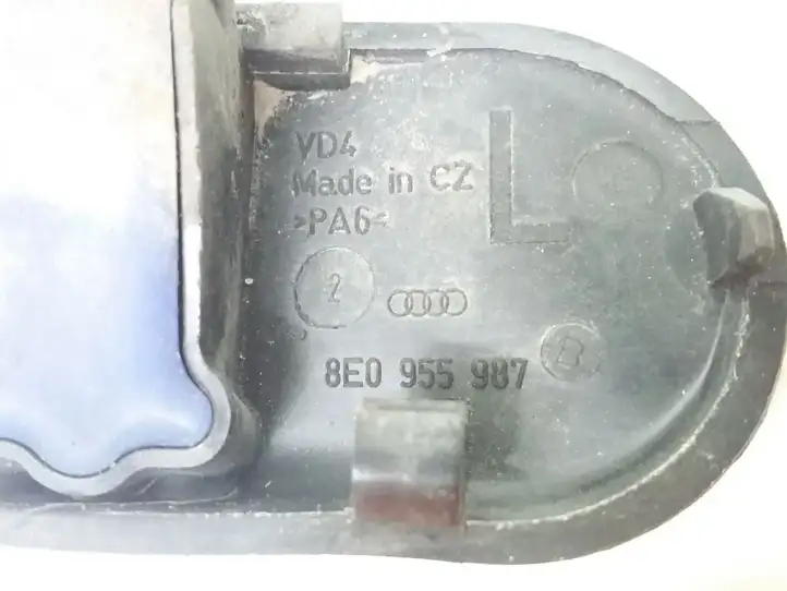 Audi A6 S6 C5 4B (2001 - 2004) 8E0955987B Форсунка омывателя лобового стекла — фото 3
