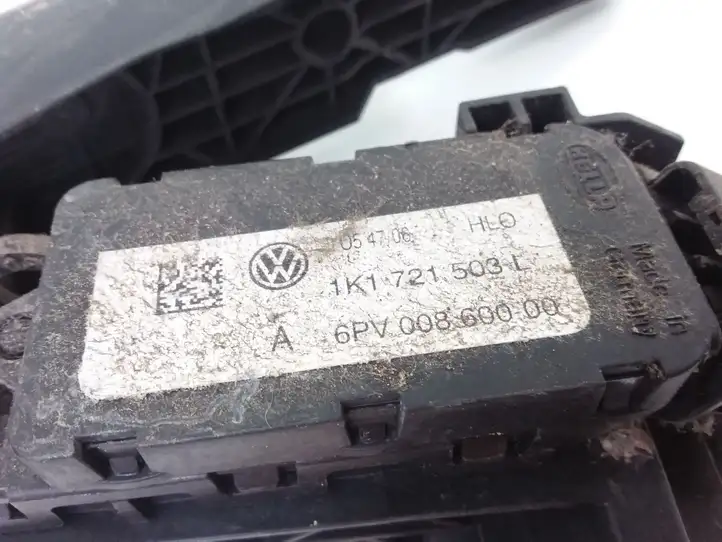Volkswagen PASSAT B6 (2005 - 2010) 1K1721503L Педаль акселератора — фото 4
