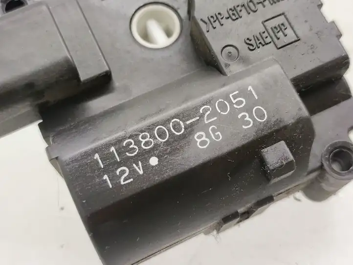 Toyota Avensis T250 (2006 - 2009) 1138002051 Двигатель задвижки потока воздуха — фото 3
