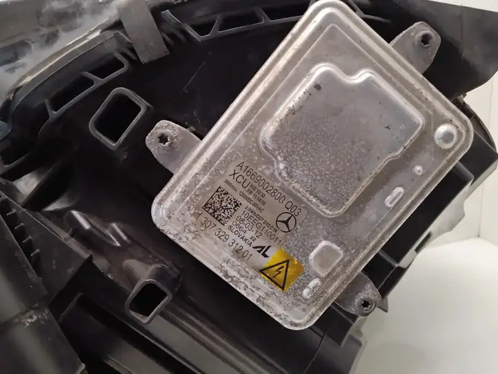 Mercedes-Benz C W204 (2007 - 2014) 1305236782 Передняя фара — фото 7