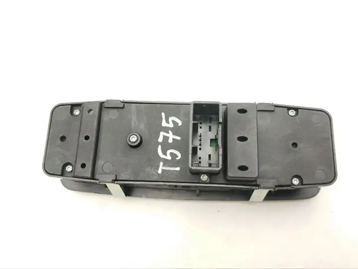 Maserati Quattroporte (2012 - 2016) 670019819 Кнопка стеклоподъемников — фото 5