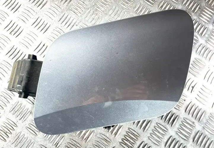 Peugeot 2008 II (2019 - ) 9831684680 Крышка зарядного разъема — фото 1
