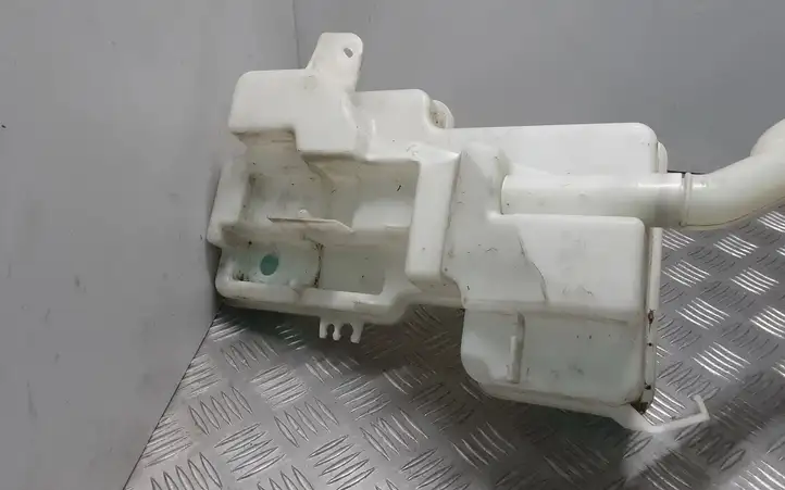 Volvo XC40 (2017 - ) 32237460 Бачок омывателя стекла — фото 1