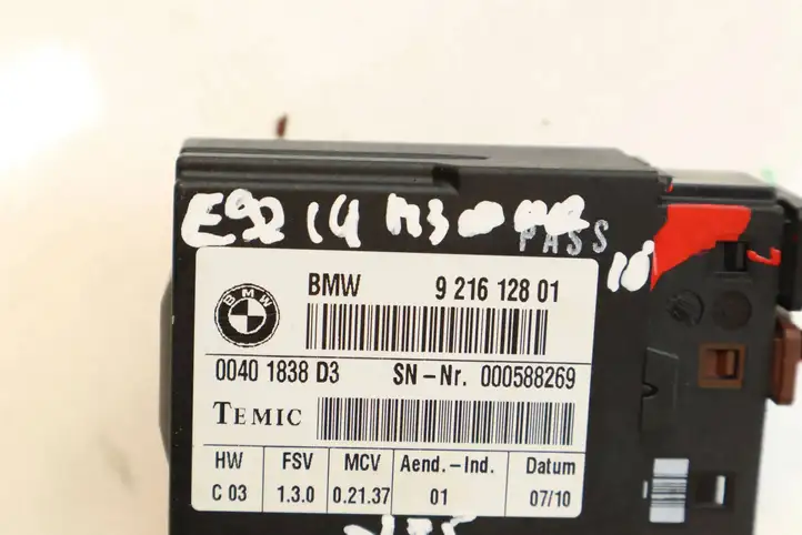 BMW 3 E92 E93 (2005 - 2014) 9165380 Регулятор высоты ремня безопасности — фото 6