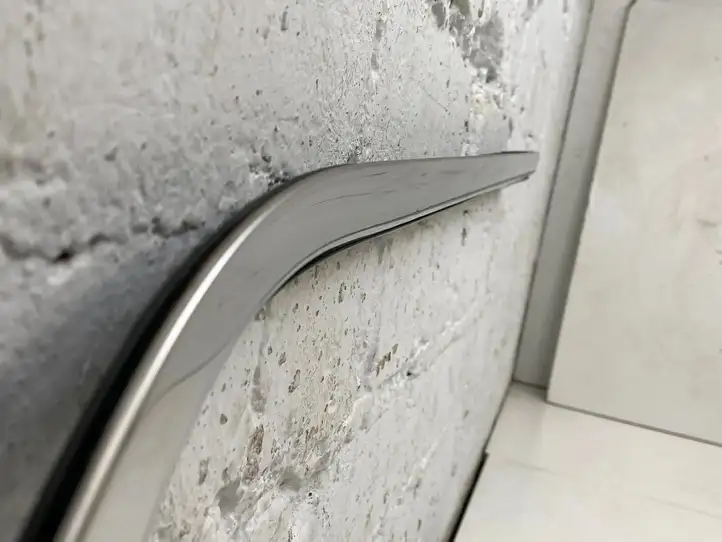 Chrysler Pacifica (2016 - ) 68227297AD Облицовка заднего бокового стекла — фото 12