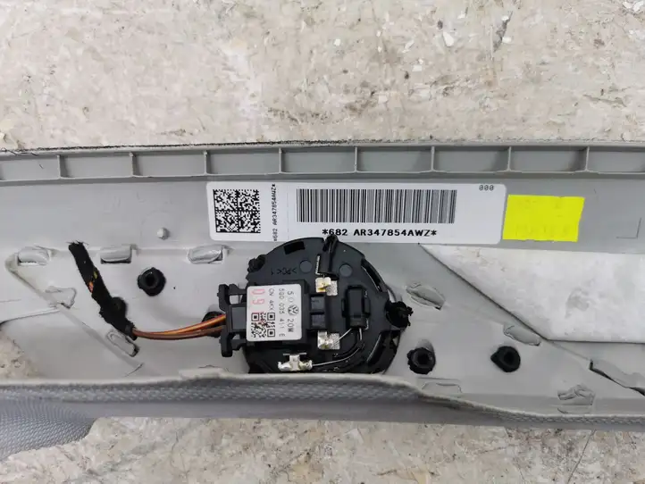Volkswagen Golf VII (2013 - 2019) 5960236 Прочие детали салона — фото 1