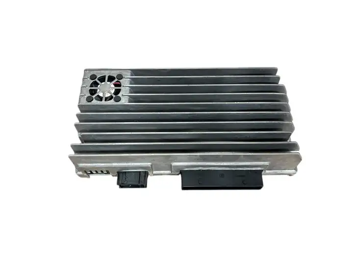 Audi A5 8T 8F (2007 - 2011) 8T0035223T Усилитель звука — фото 2