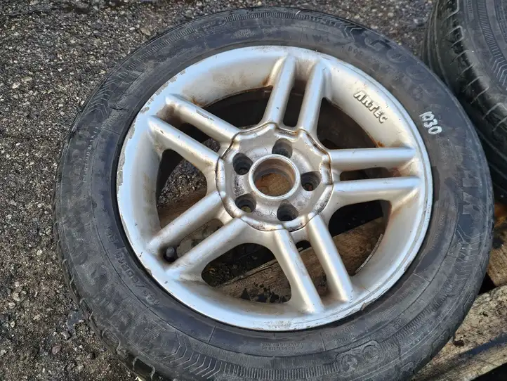 Toyota Avensis T220 (2000 - 2003) Летние шины R15 — фото 4