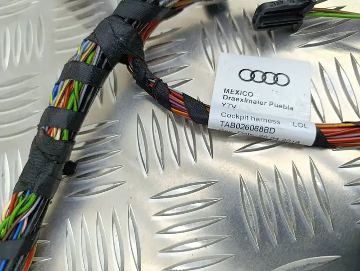 Audi Q5 SQ5 (2017 - ) 80B971139 Жгут проводов — фото 15