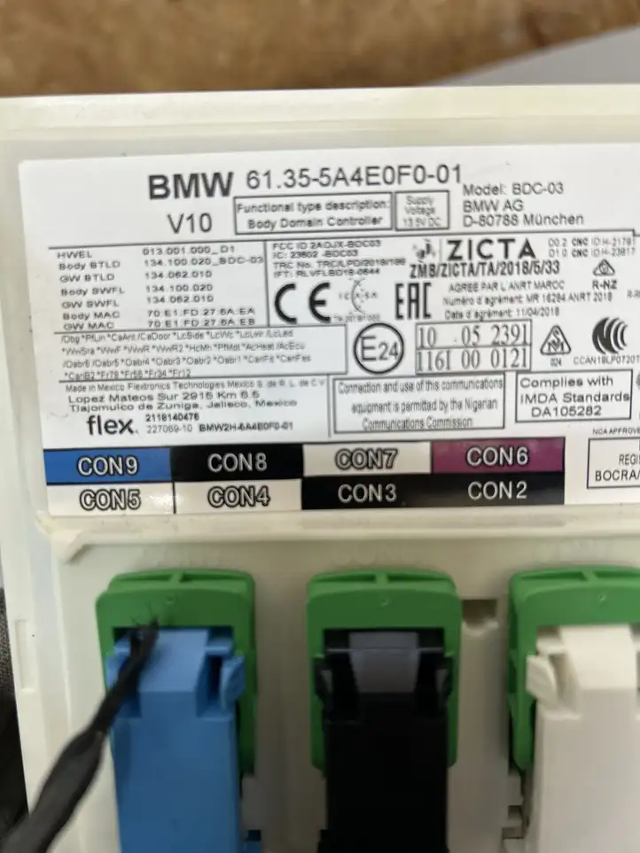 BMW iX3 G08 (2020 - ) 5A4E0F0 Модуль комфорта — фото 3