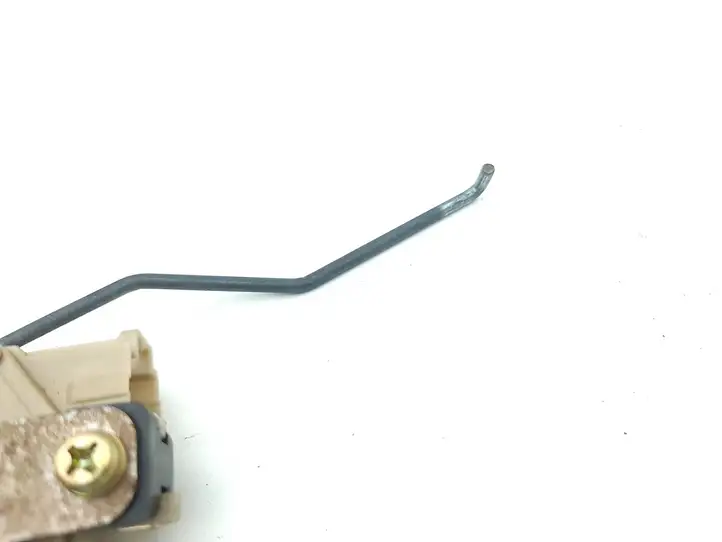 Nissan 350Z (2001 - 2009) 90550CD000 Замок крышки багажника — фото 2
