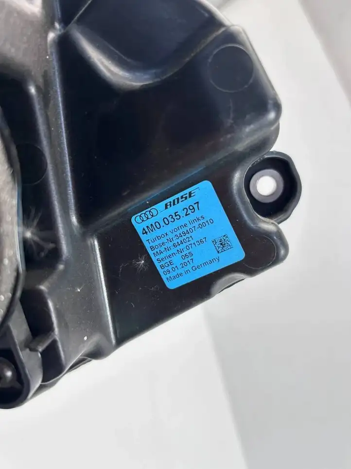 Audi Q7 4M (2015 - ) 4M0035411B Комплект аудиосистемы — фото 4