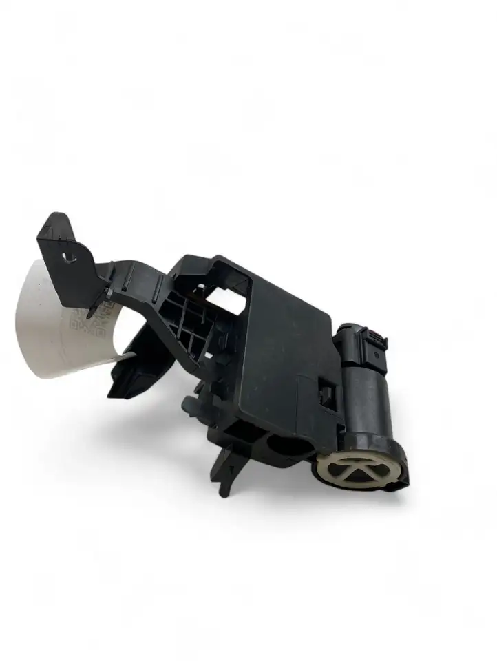 Audi Q5   80A941823 Реле выравнивания тока