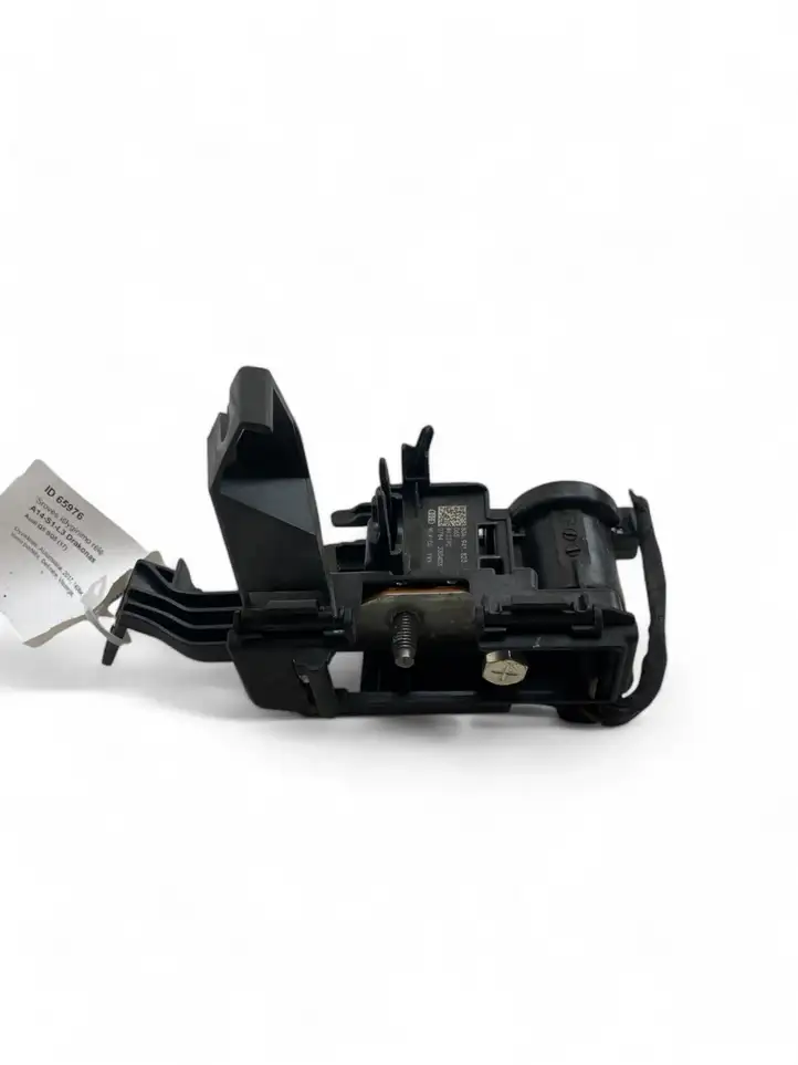 Audi Q5   80A941823 Реле выравнивания тока