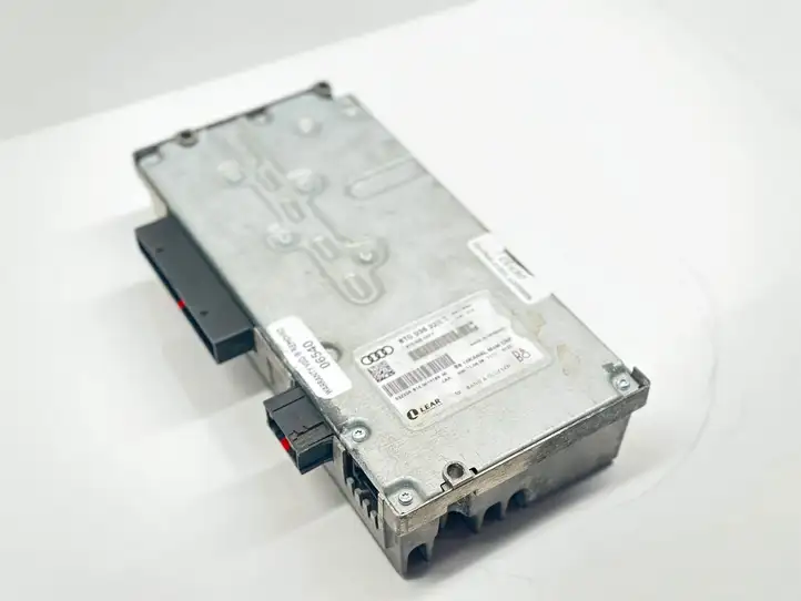 Audi A5 8T 8F (2007 - 2011) 8T0035223T Усилитель звука — фото 5