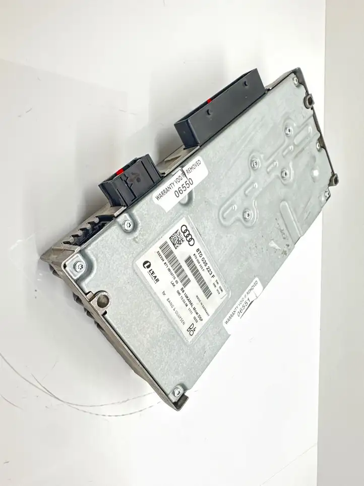 Audi A5 8T 8F (2007 - 2011) 8T0035223F Усилитель звука — фото 1