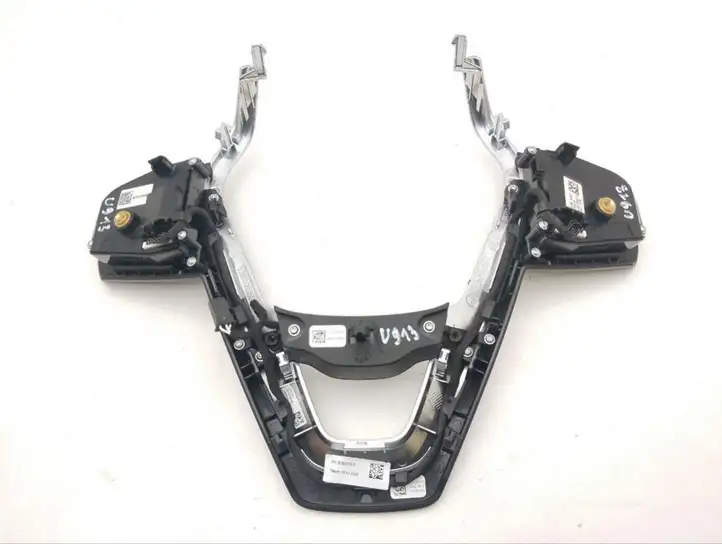 BMW i4 (2021 - ) 62882351B Оплётка рулевого колеса — фото 6