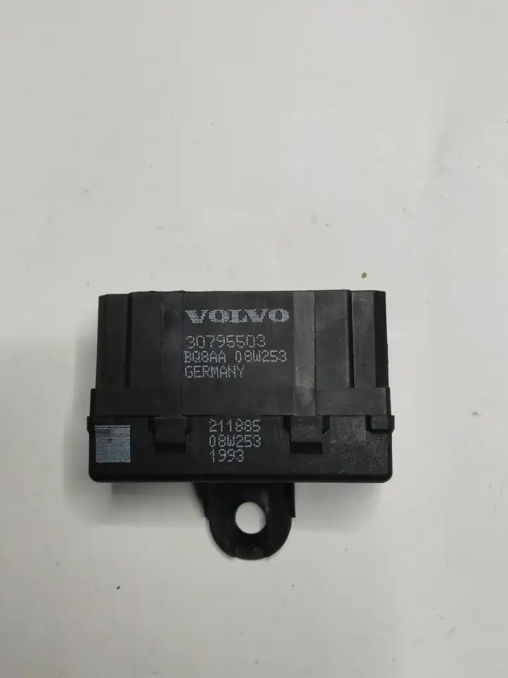 Land Rover Freelander 2 - LR2 (2006 - 2010) 30795503 Реле обогрева — фото 1