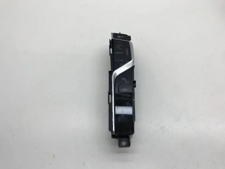 BMW 7 G11 G12 (2015 - 2022) 6819156 Кнопка парктроника — фото 3