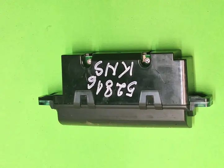 Nissan Qashqai (2006 - 2010) P10075A7710000 Реле предупреждения об ремнях безопасности — фото 3