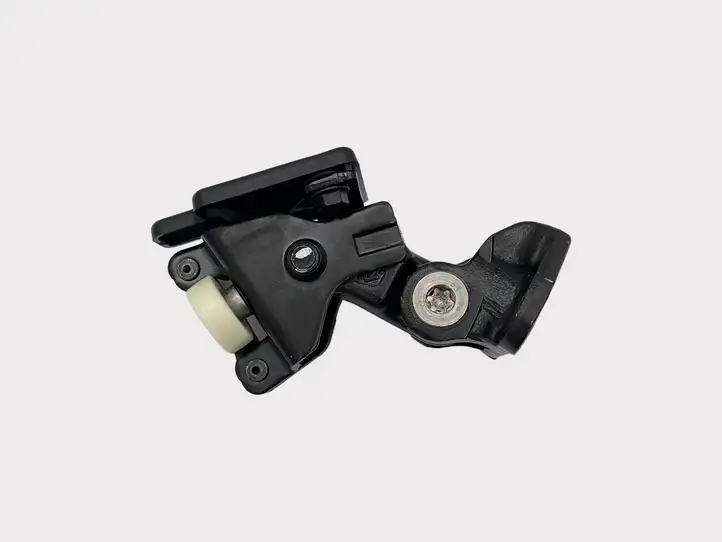 Fiat Ducato (2007 - 2014) 1616883880 Средняя направляющая ролика раздвижной двери — фото 1