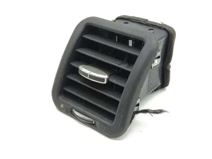 Maserati Quattroporte (2003 - 2008) 225787 Боковой воздушный дефлектор — фото 2