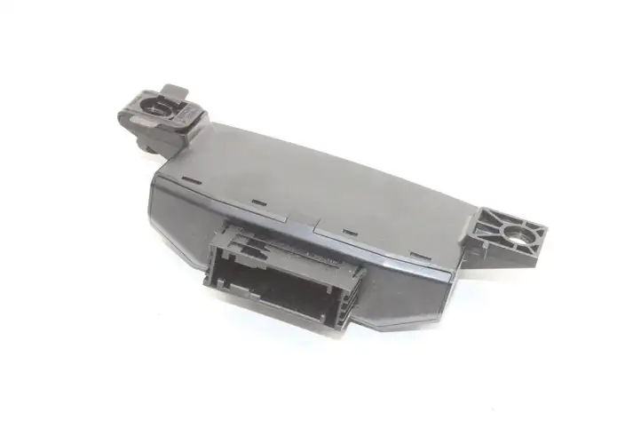 Mercedes-Benz Sprinter W907 W910 (2018 - )  A0009000927 Реле выравнивания тока