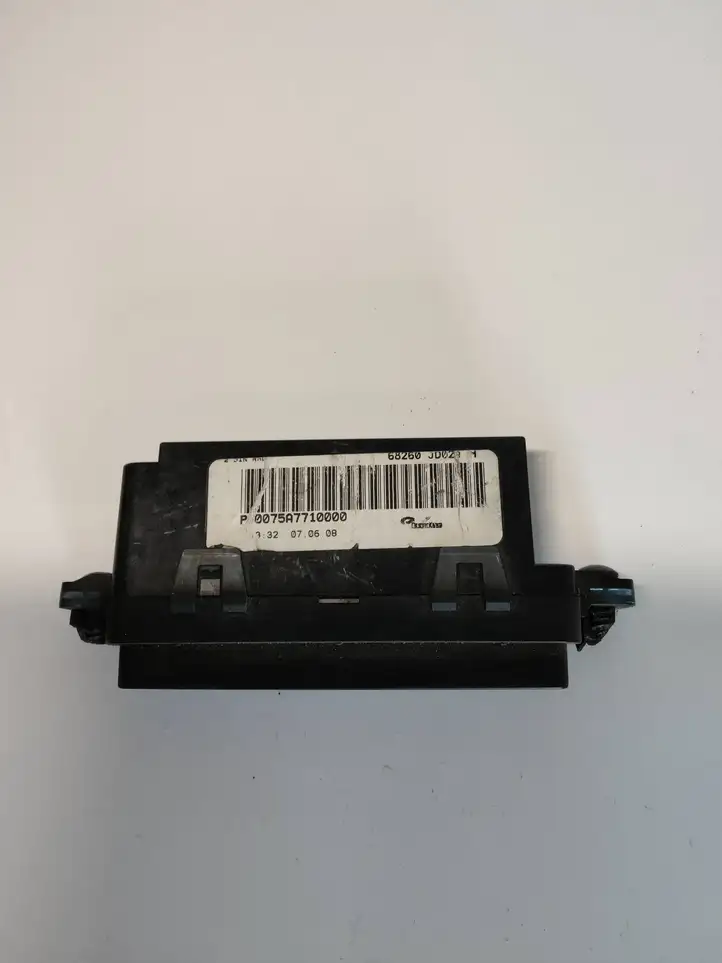 Nissan Qashqai (2006 - 2010) 68260JD02A Реле предупреждения об ремнях безопасности — фото 2
