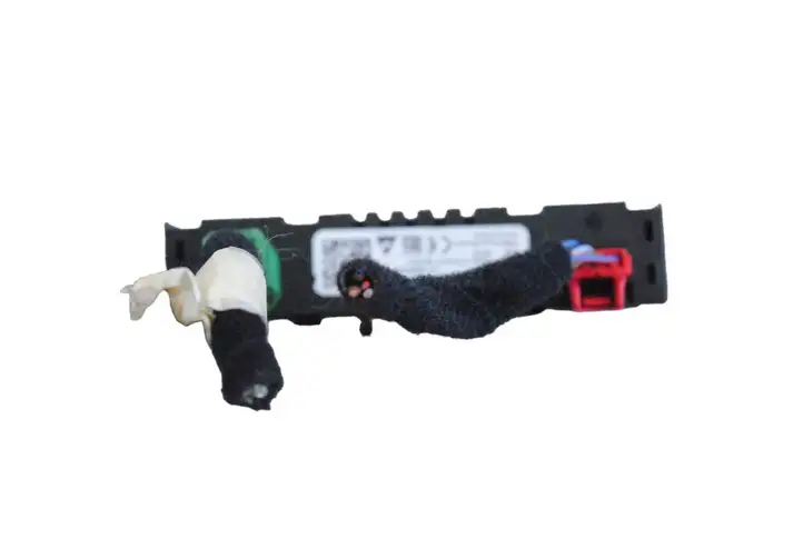 Volkswagen ID.3   5NA035736 Разъем USB