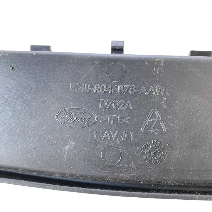 Ford Edge II (2015 - )  FT4BR046B78AAW Подстилочка заднего выдвижного ящика / полочки