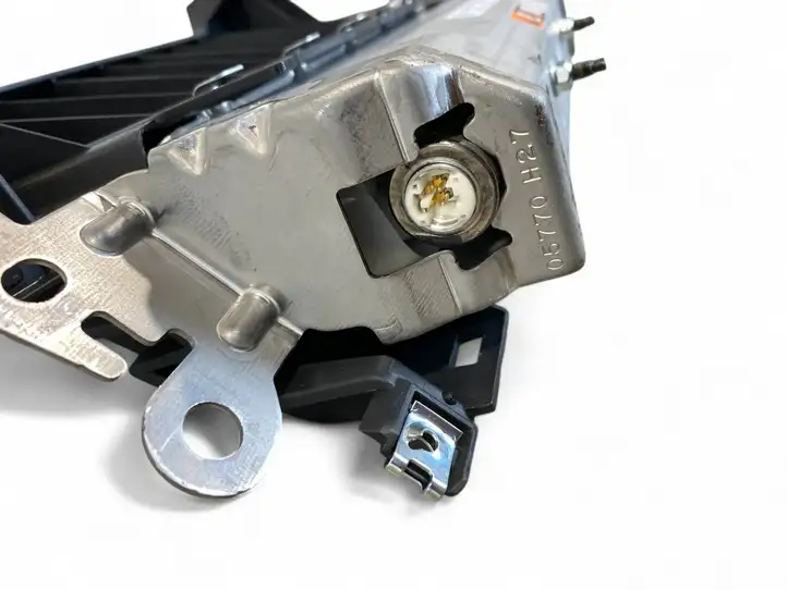 Lexus RX 350 (2022 - )  4D0K31824MA6 Подушка безопастности колен