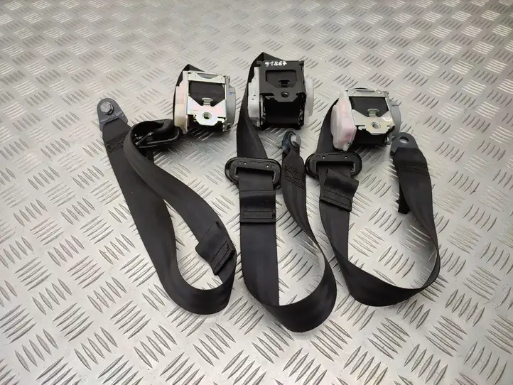     98130059XX Задний ремень безопасности