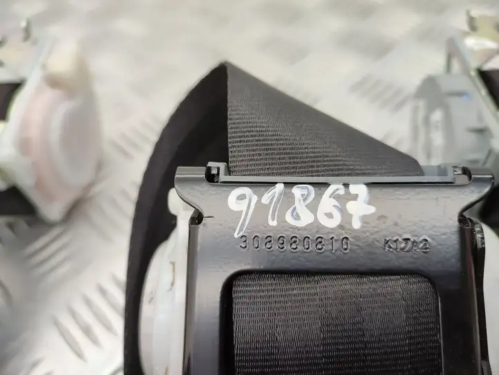     98130059XX Задний ремень безопасности