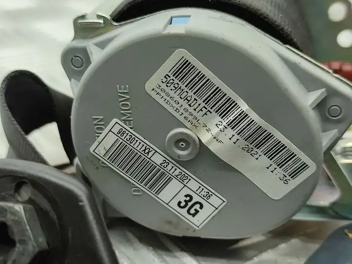     98130059XX Задний ремень безопасности