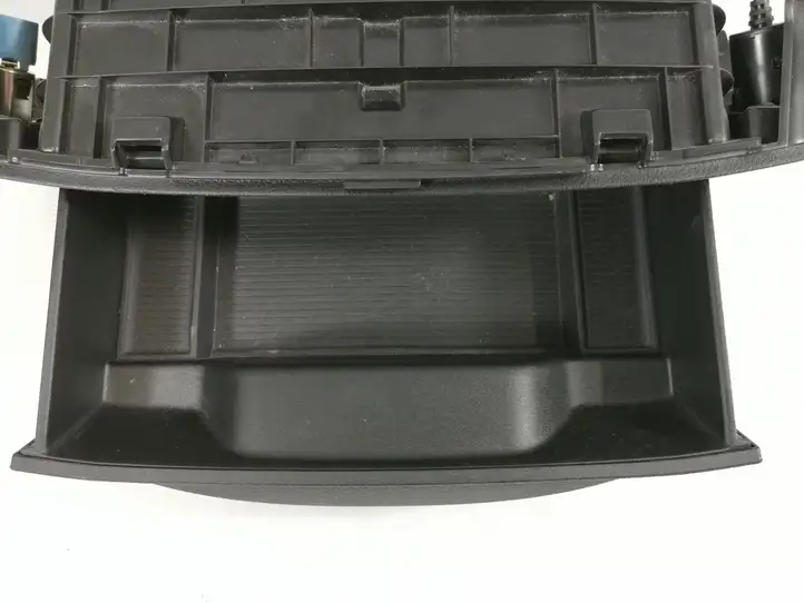 Dodge Ram (2008 - )  1VY88DX9AG Ящик для вещей центральная консоль