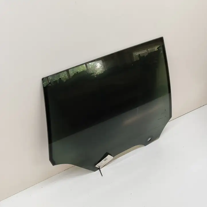 BMW iX (2021 - )  9477326 Основное стекло задних дверей