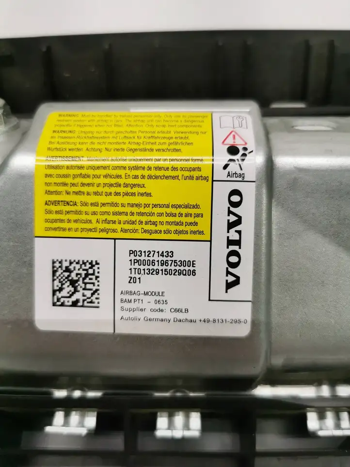 (2012 - 2016) 31271433 Коленная подушка безопасности — фото 7