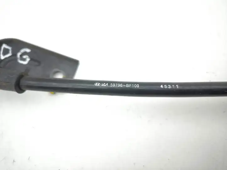 Hyundai Kona II 59796BF100 Проводка заднего датчика ABS — фото 3